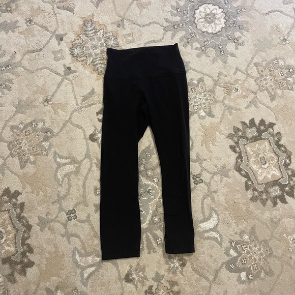 LULULEMON ALIGN 21’ - Picture 2 of 3